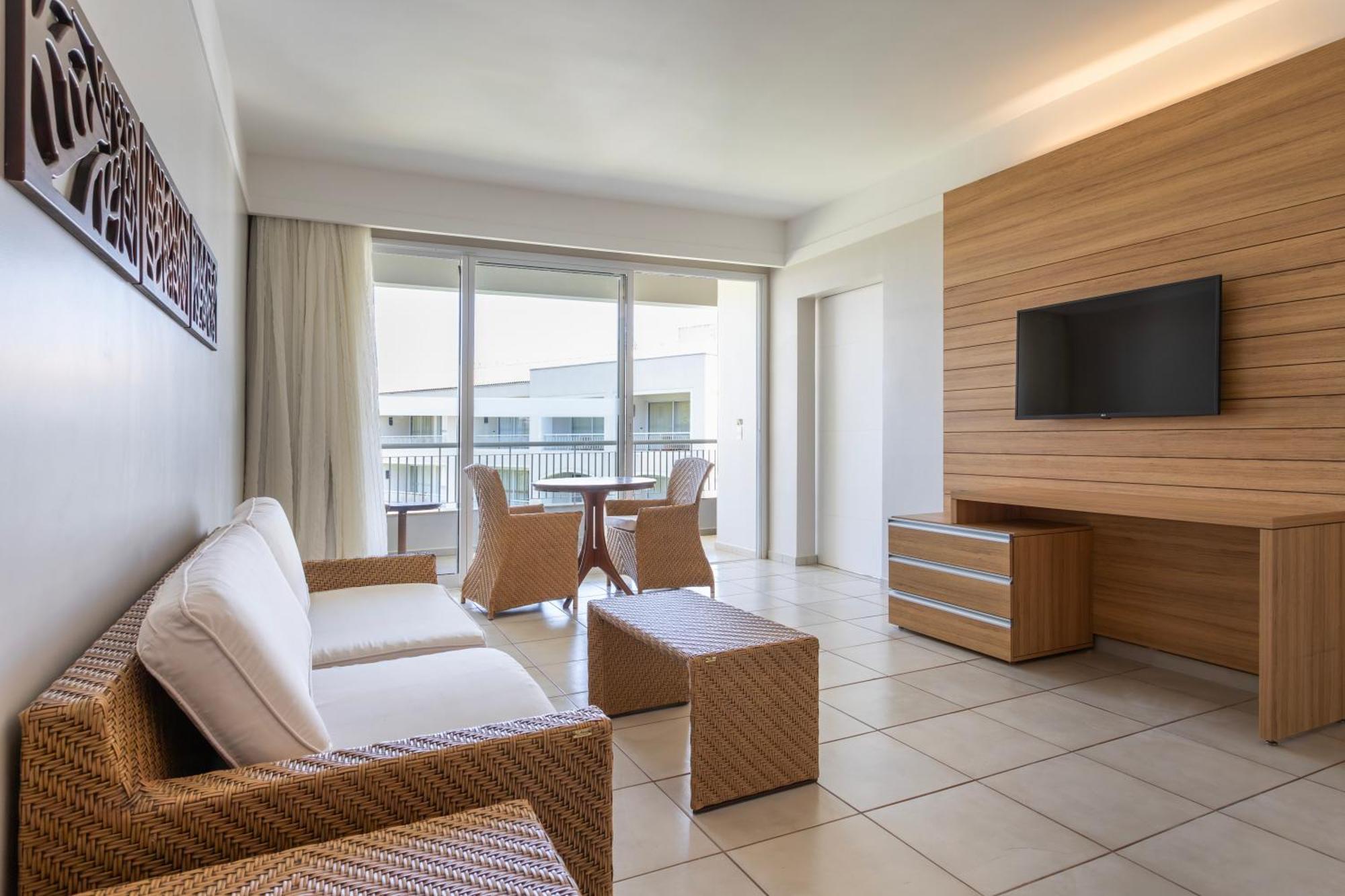 Master Suite with Access to Hot Park and Parque das Fontes,1689879874:JPEG